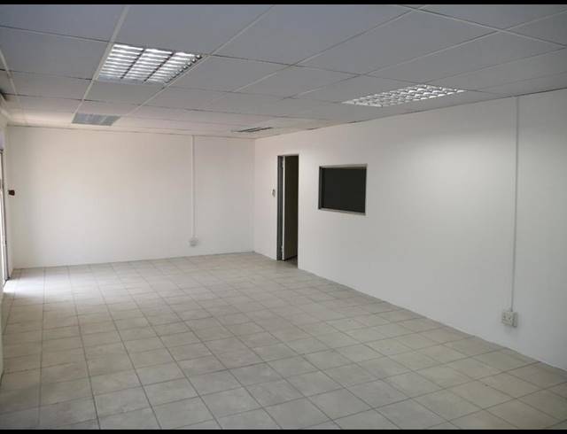 INDUSTRIAL PROPERTY TO RENT IN LASER PARK